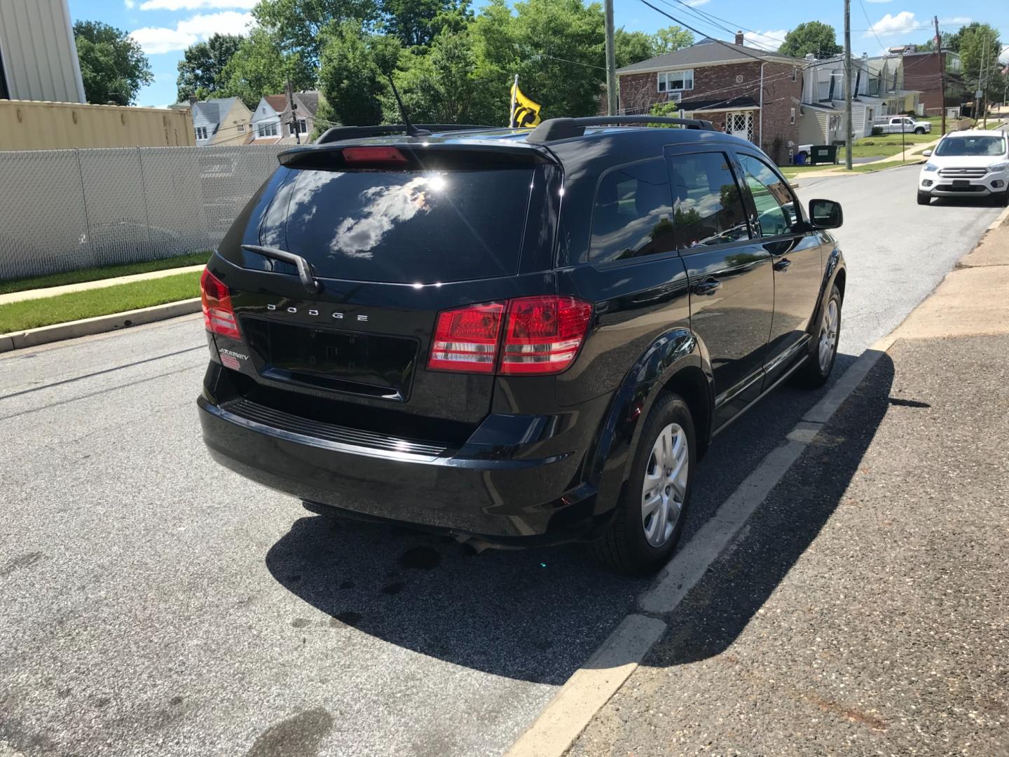 2016 Black /Black Dodge Journey SE (3C4PDCAB2GT) with an 2.4 V4 engine, Automatic transmission, located at 577 Chester Pike, Prospect Park, PA, 19076, (610) 237-1015, 39.886154, -75.302338 - 2016 Dodge Journey: 3rd row seating, great on gas, new PA inspection, runs EXCELLENT! This vehicle comes inspected and has been given a bumper to bumper safety check. It is very clean, reliable, and well maintained. We offer a unique pay plan that is known for being the easiest and fastest financ - Photo#4